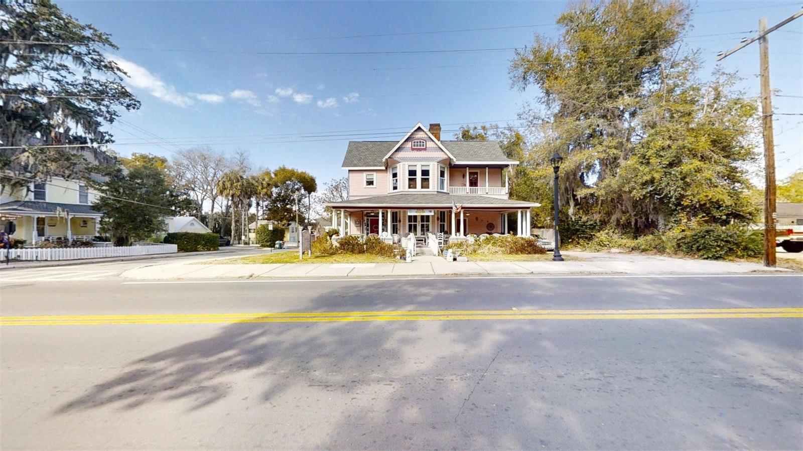 805 E Fort King St Property Photo 76