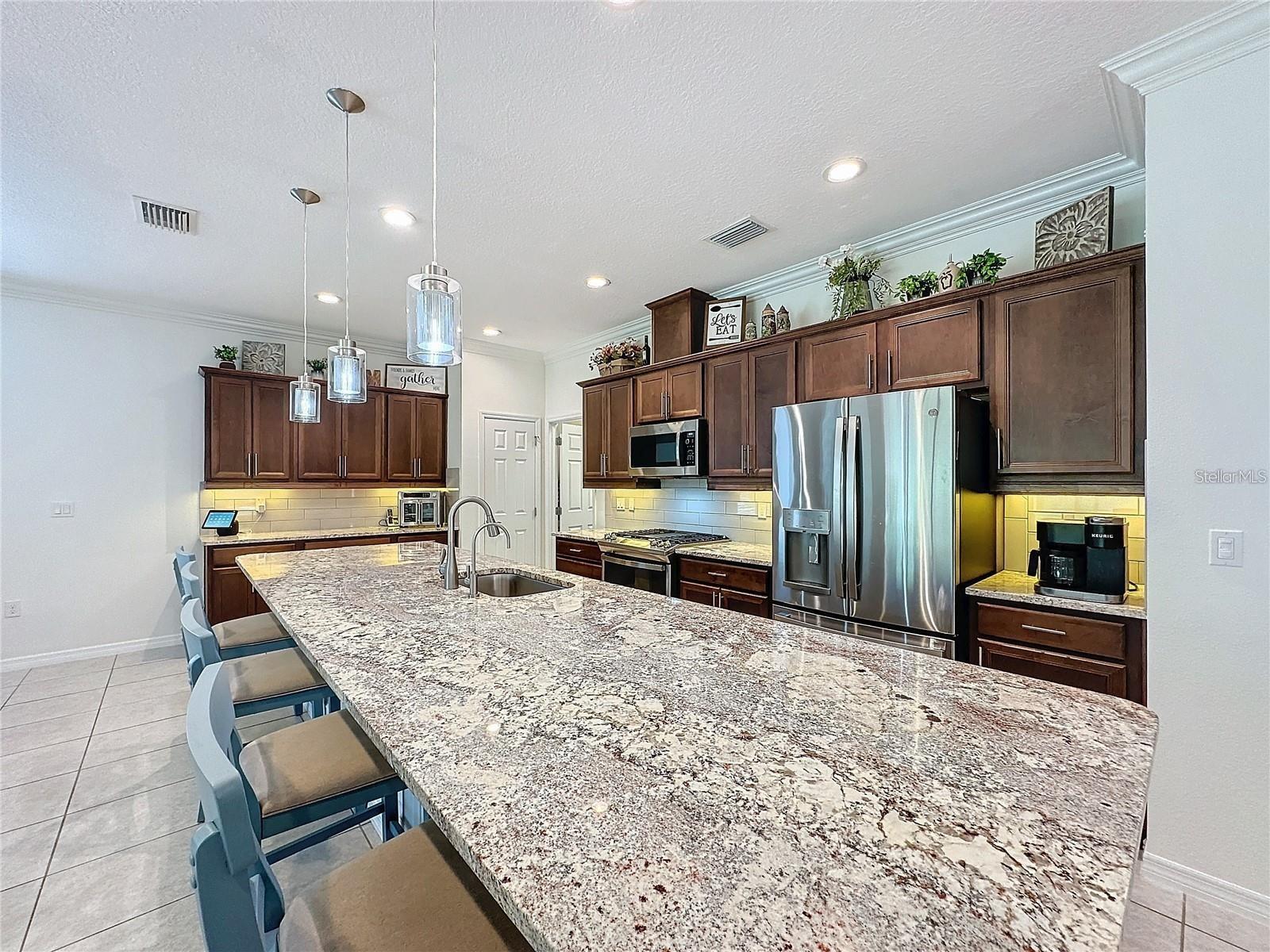 209 Silver Maple Rd Property Photo 9