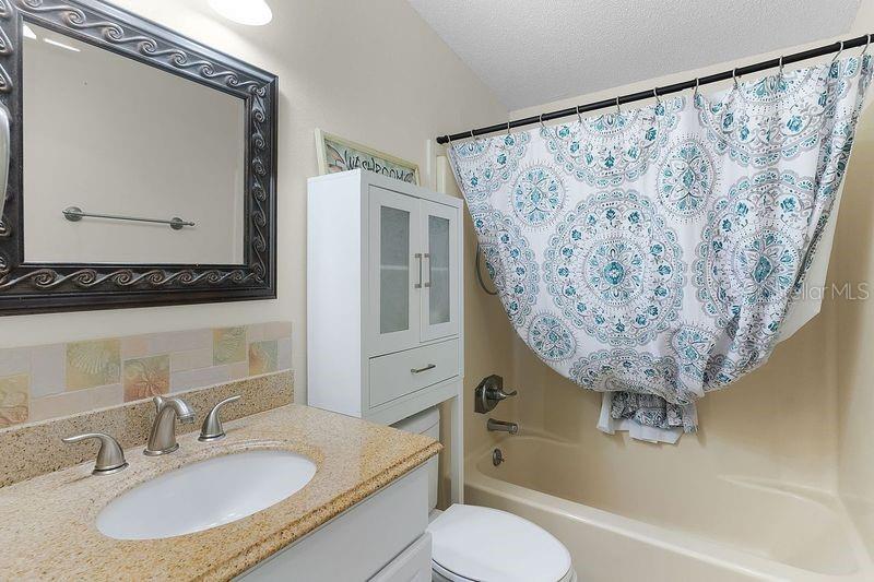 1709 E Schwartz Blvd Property Photo 8
