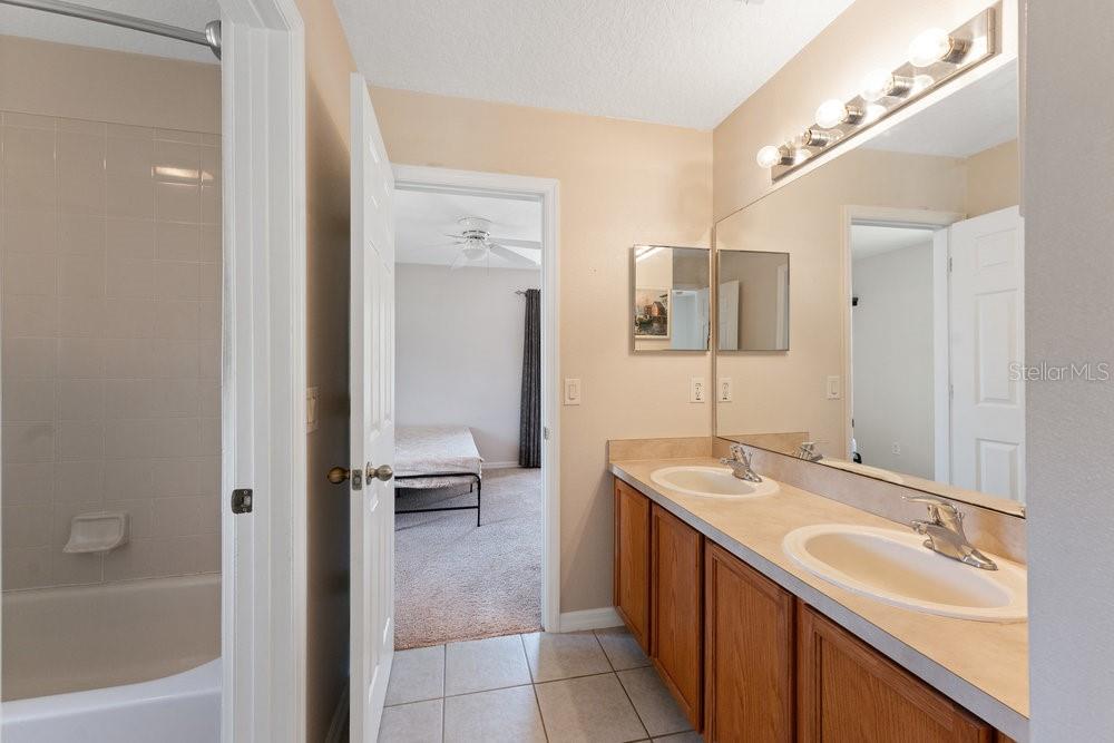 3463 Creek Run Ln Property Photo 34