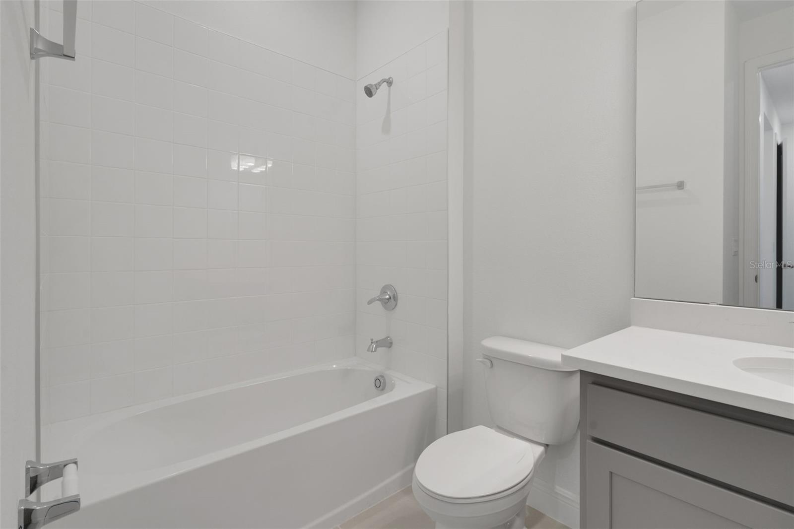 934 Sunshower Dr Property Photo 33