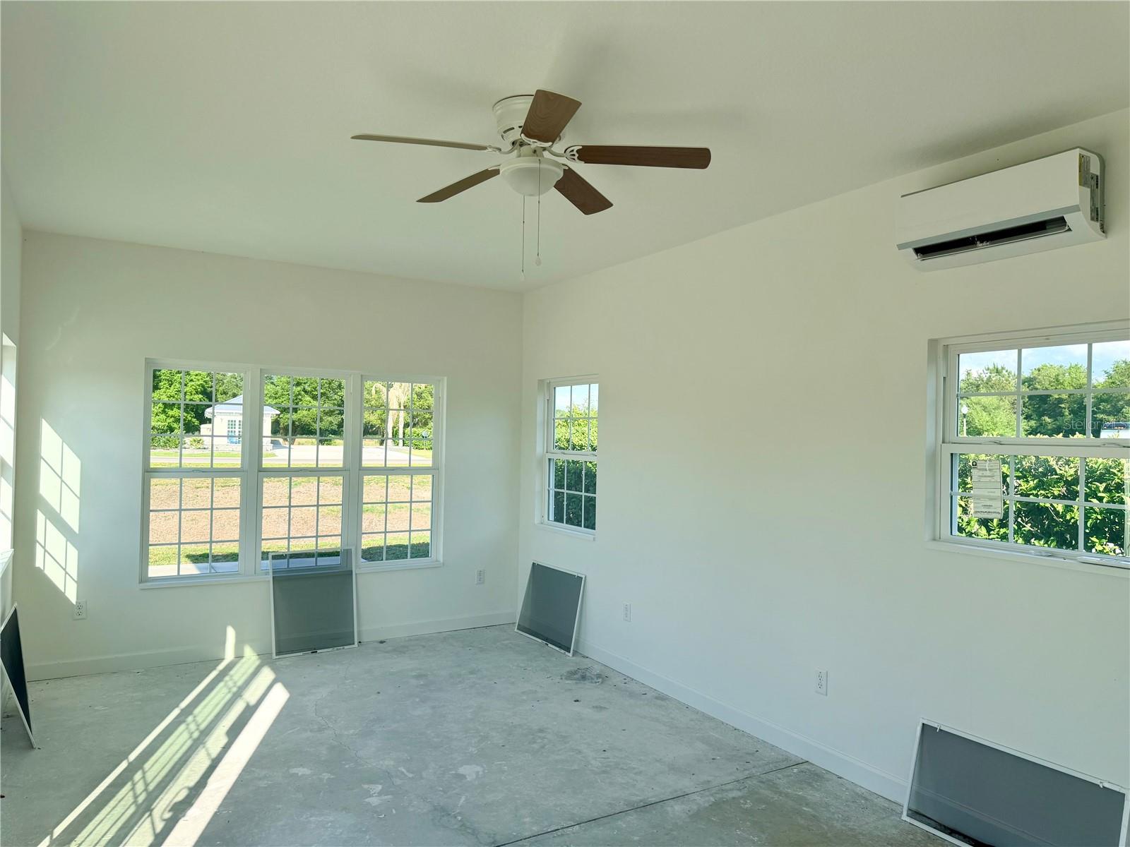 9381 Se 47th Way Property Photo 8