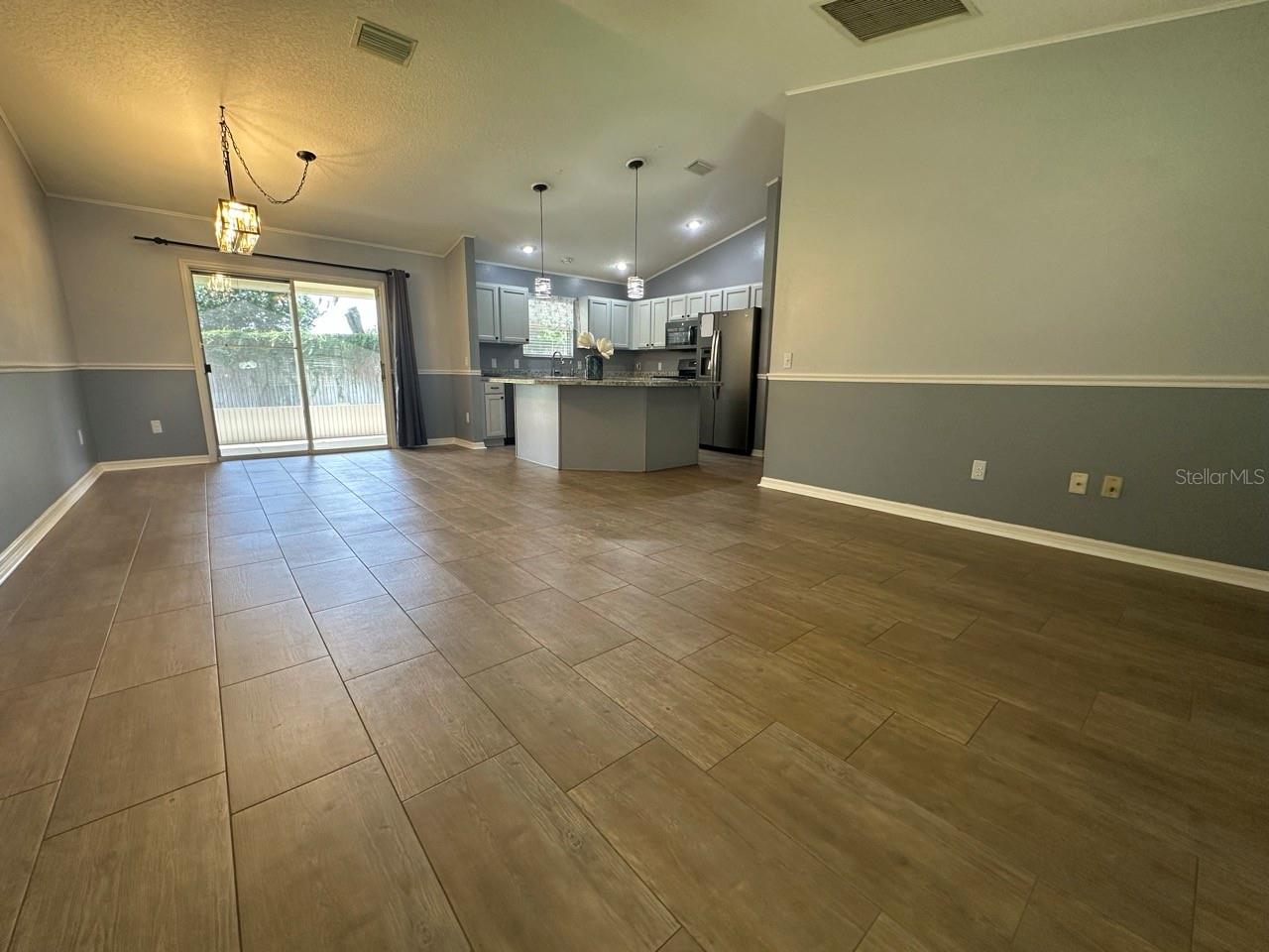 104 Cherry Blossom Ln Property Photo 7