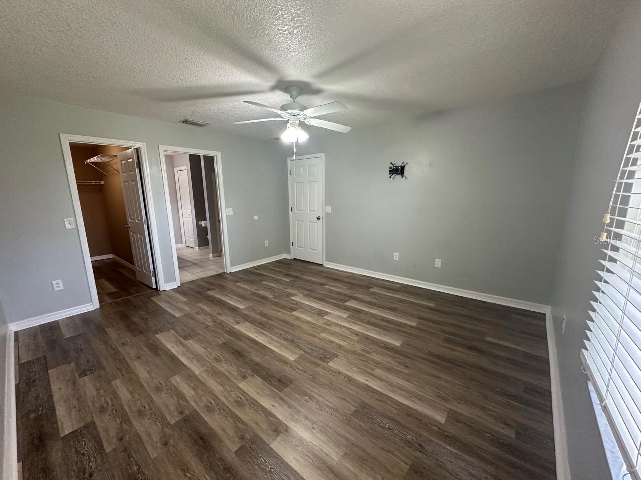 104 Cherry Blossom Ln Property Photo 9