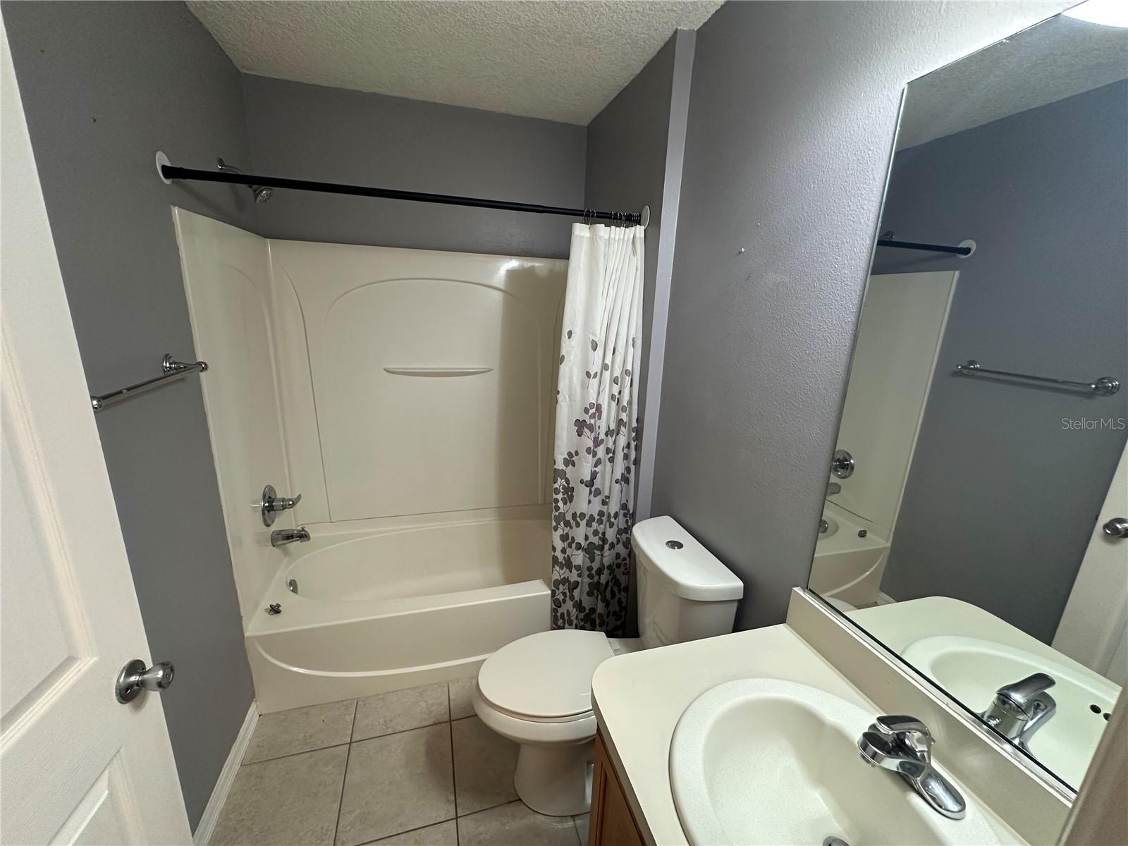 104 Cherry Blossom Ln Property Photo 14