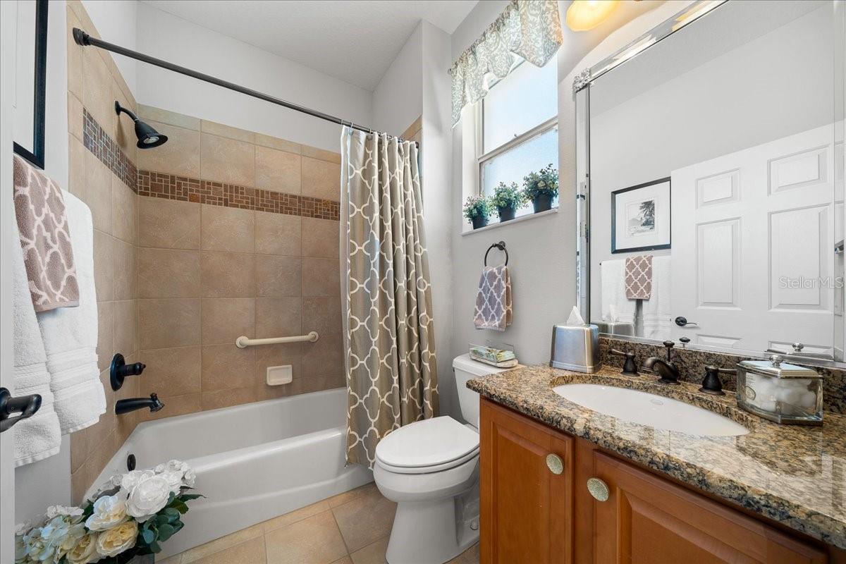 1606 Snelling Ave Property Photo 27
