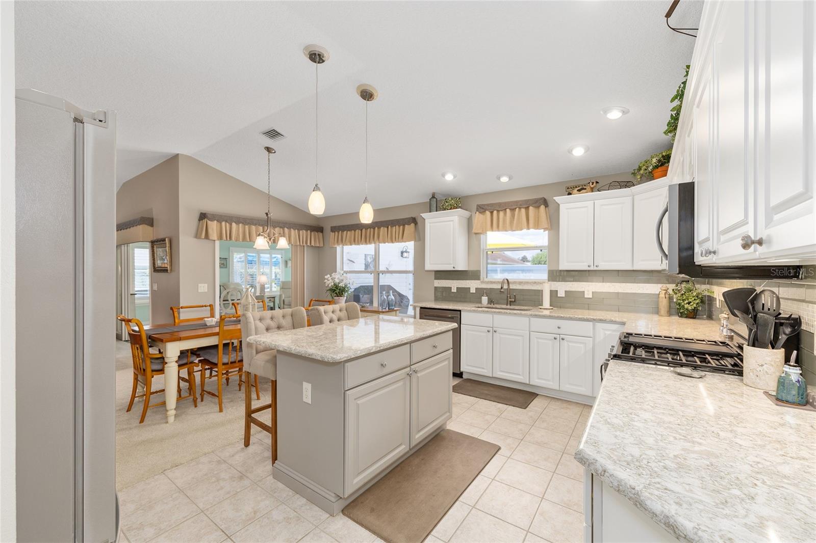1678 Govan Pl Property Photo 19