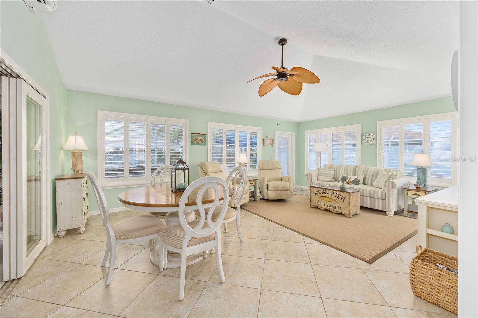 1678 Govan Pl Property Photo 33