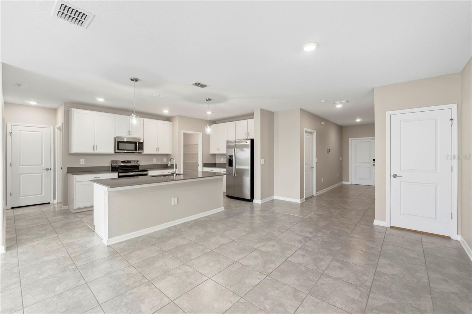 724 Daring Dr Property Photo 31