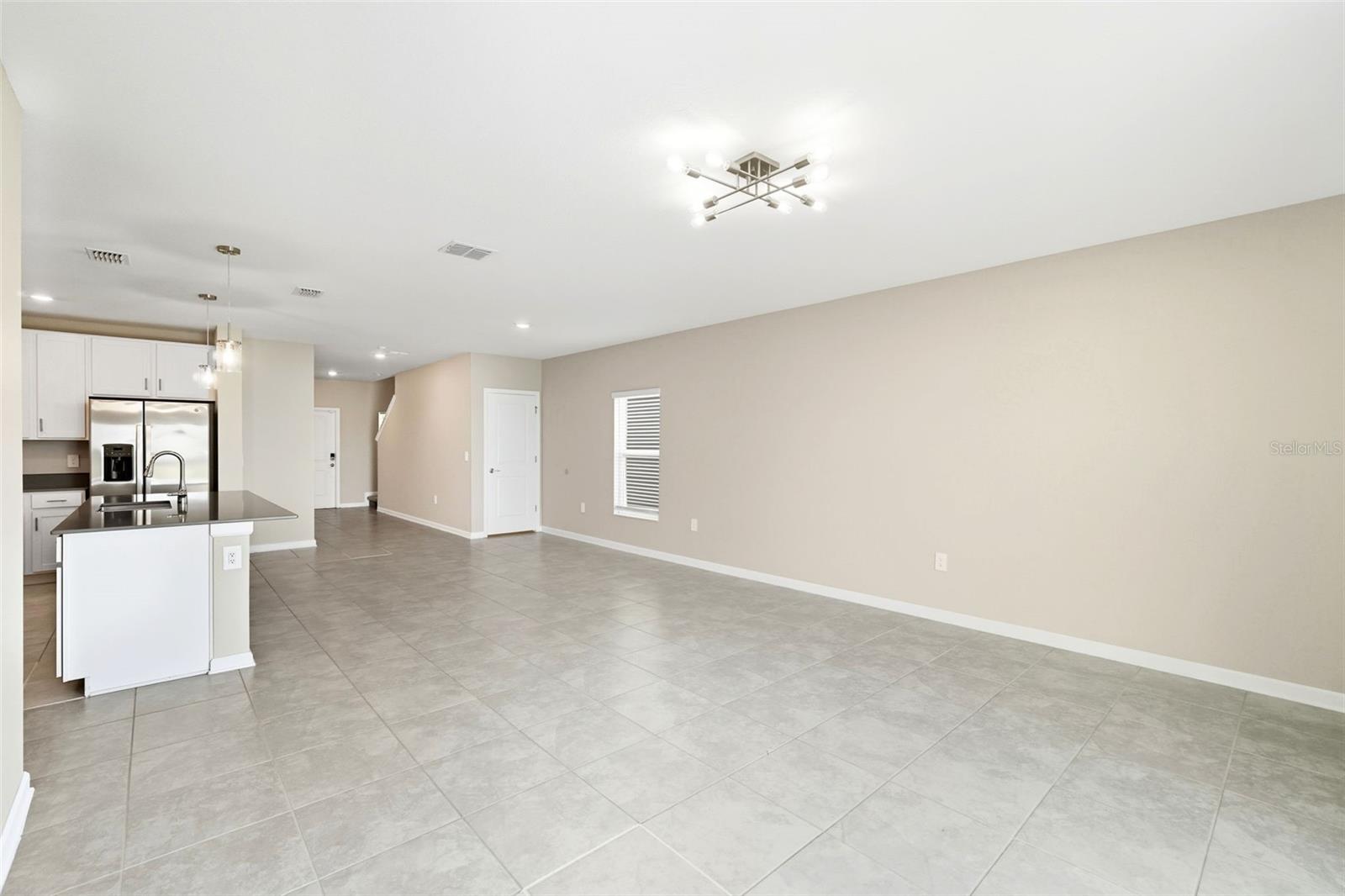 724 Daring Dr Property Photo 35
