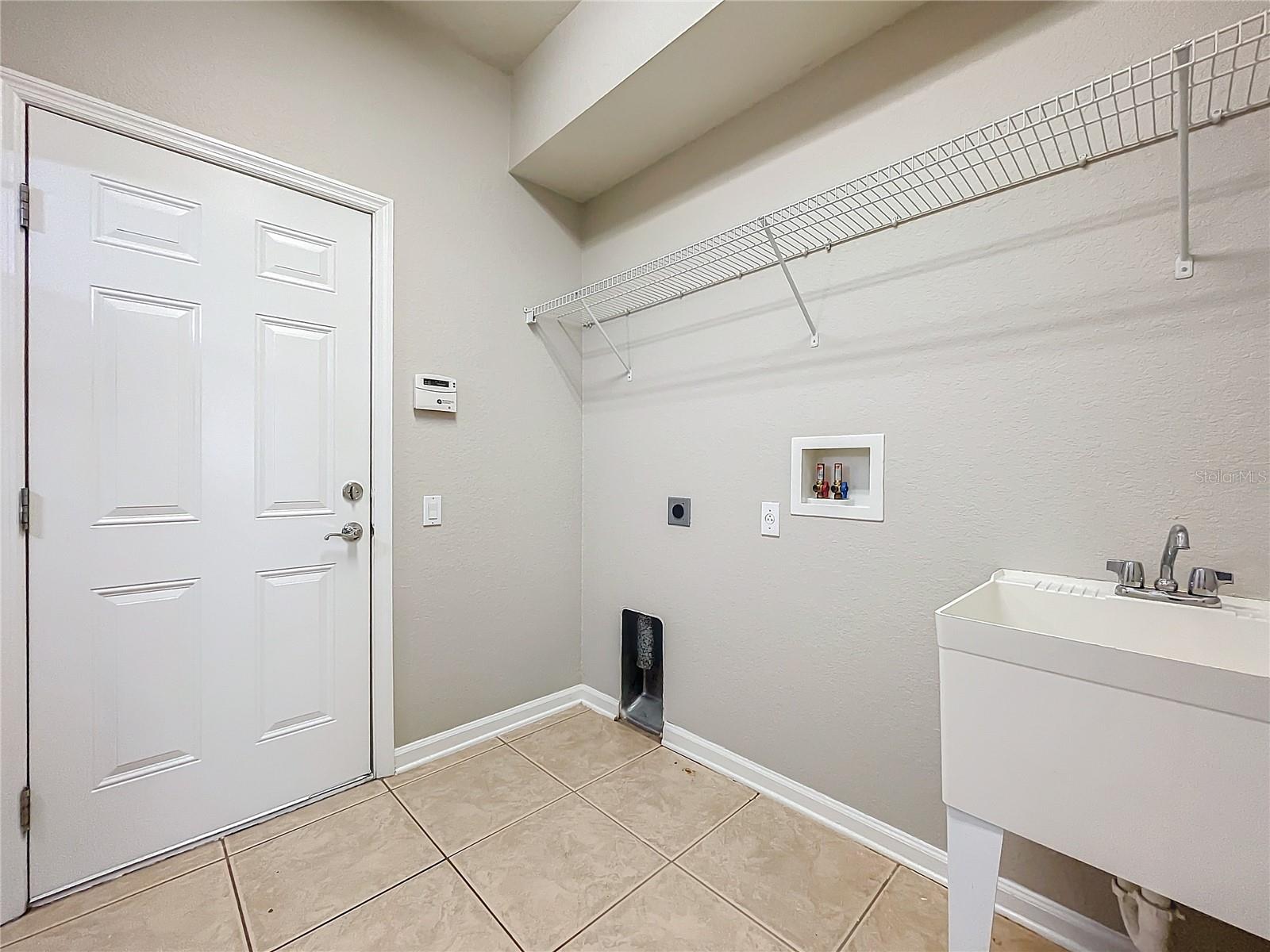 431 Balboa Blvd Property Photo 67