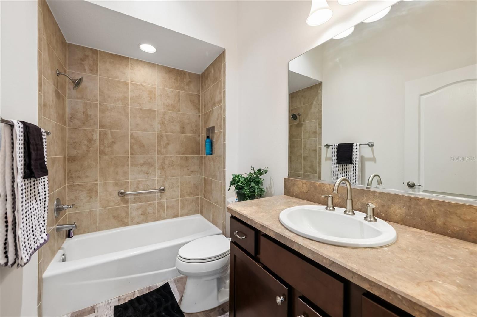 3315 Dzuro Dr Property Photo 19