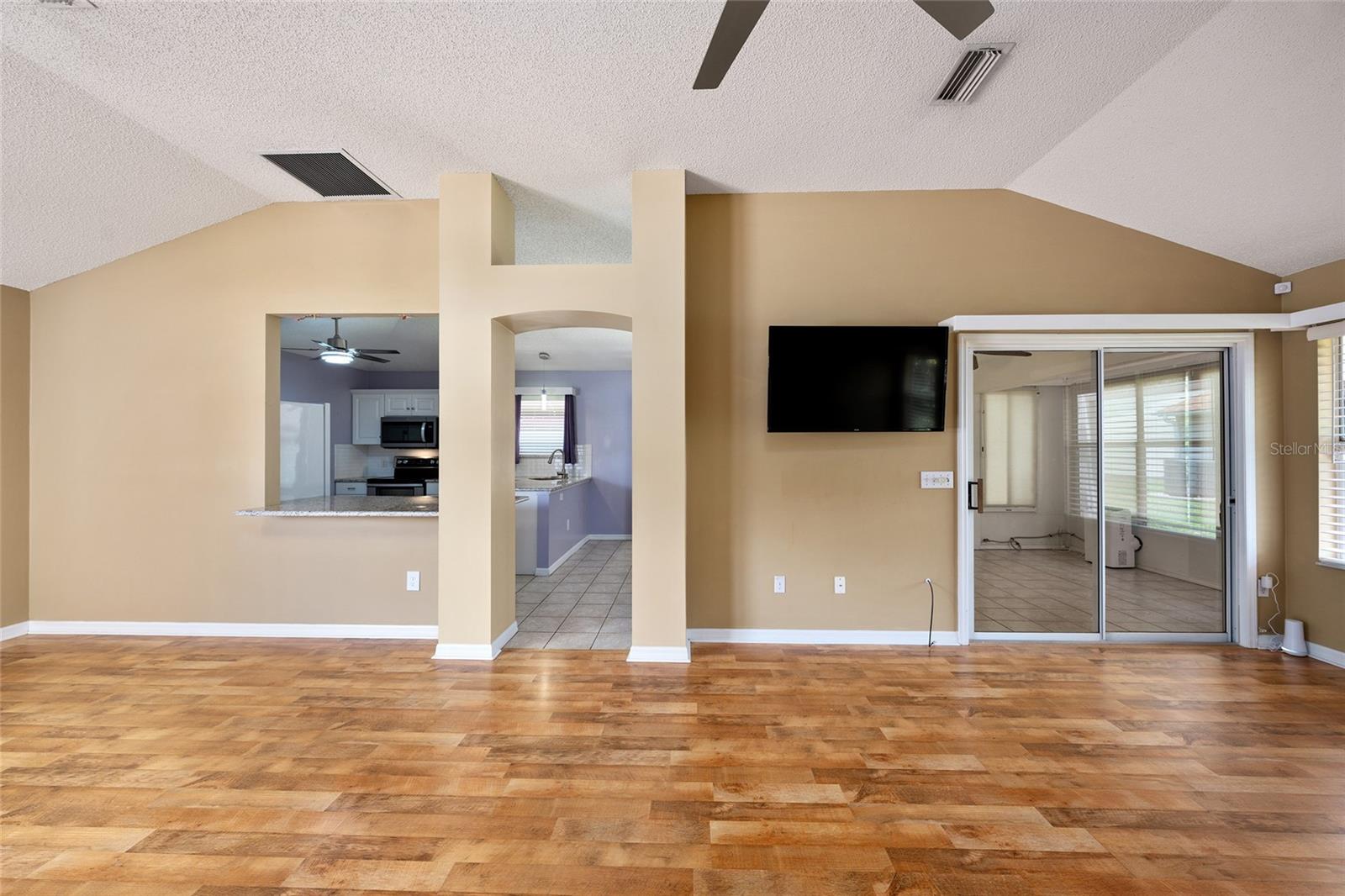 736 Cortez Ave Property Photo 9