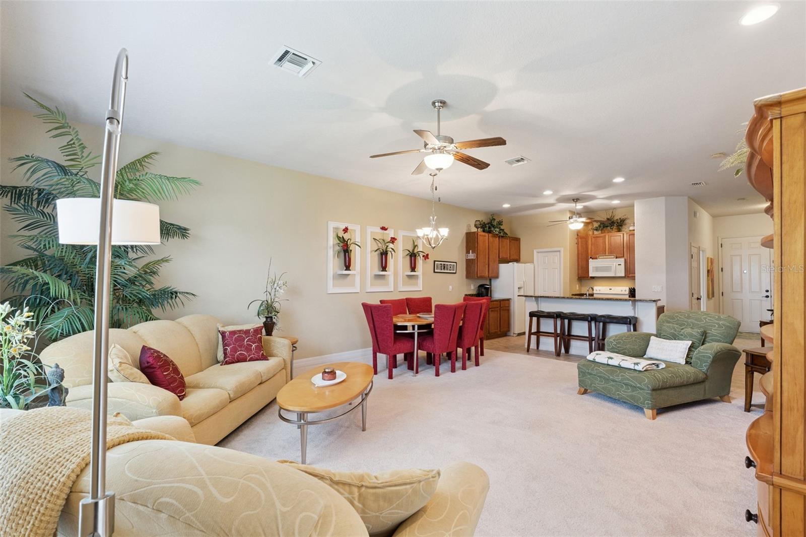1005 Green Gate Blvd Property Photo 7