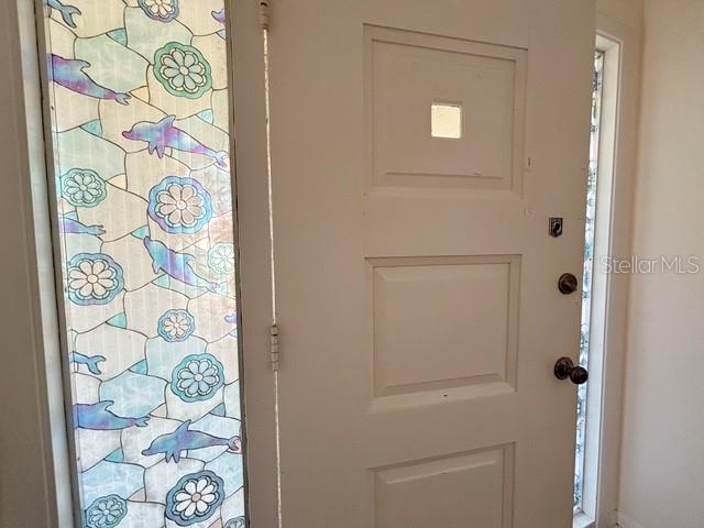 121 E Pine St Property Photo 3