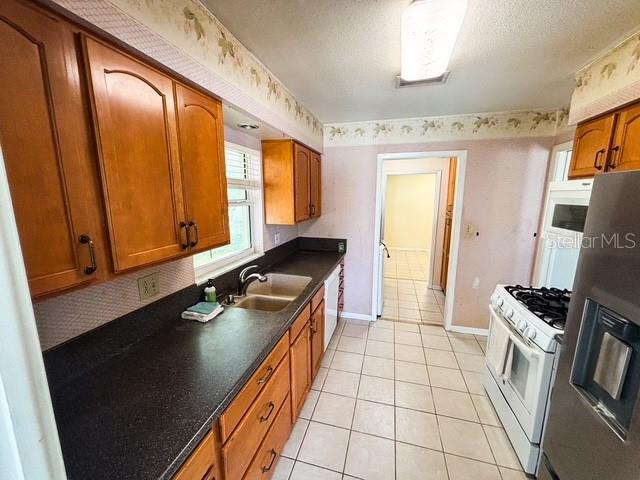 121 E Pine St Property Photo 11