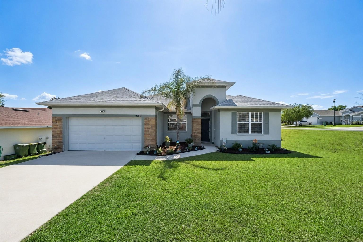 2720 SAVANNAH DR