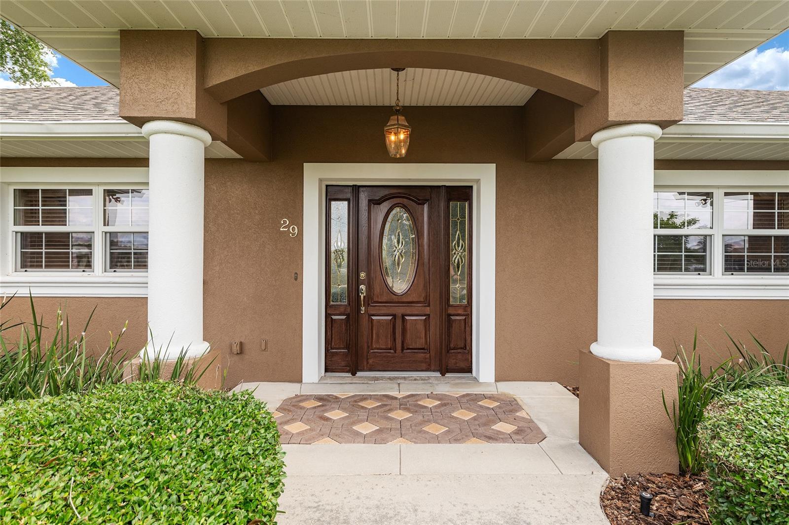 29 Se Ocale Way Property Photo 4