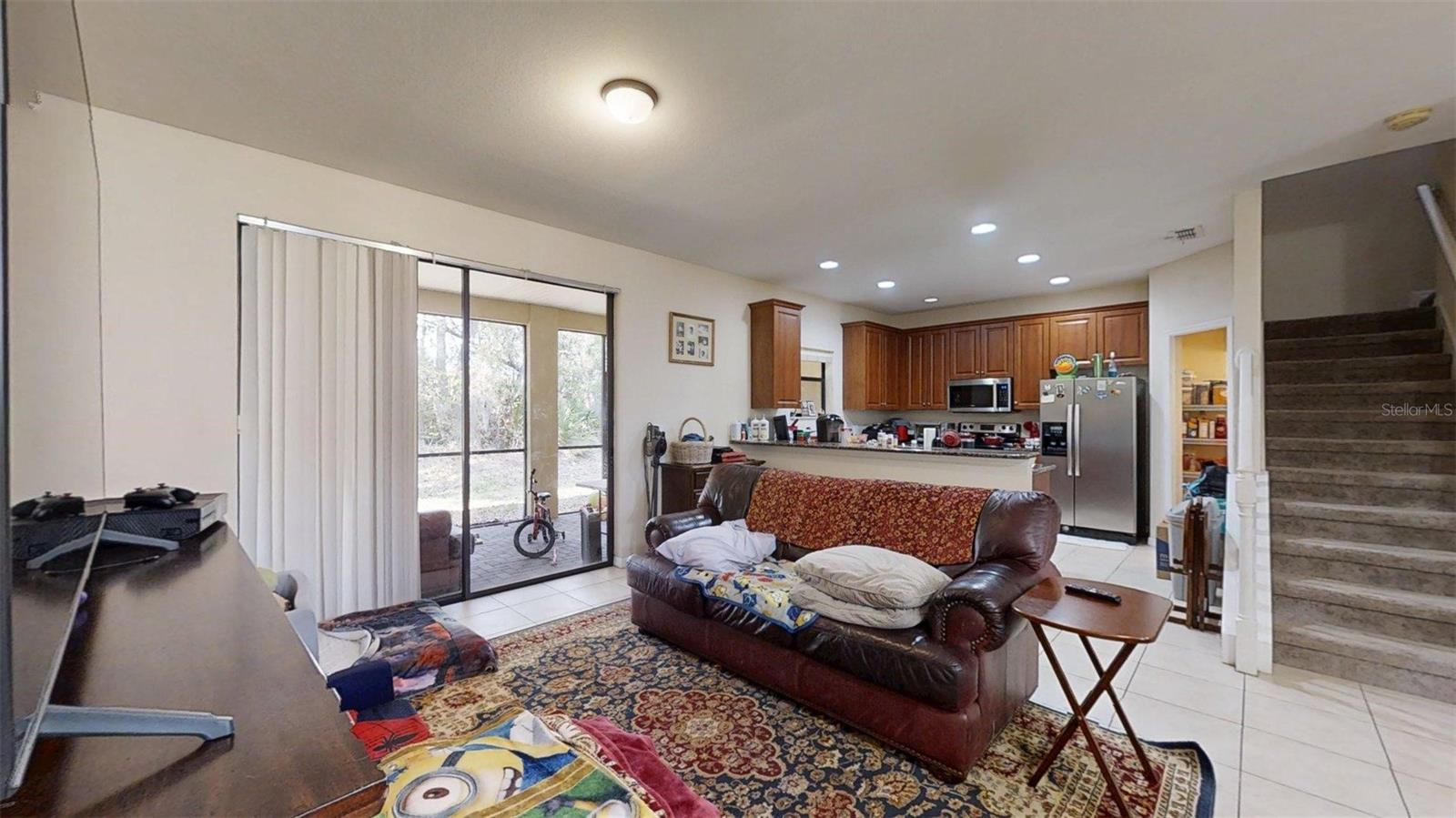 1370 Pacific Rd Property Photo 7