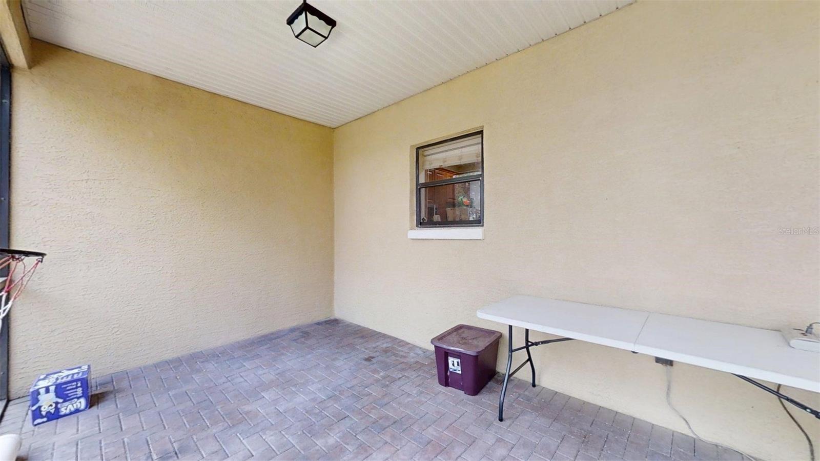 1370 Pacific Rd Property Photo 13