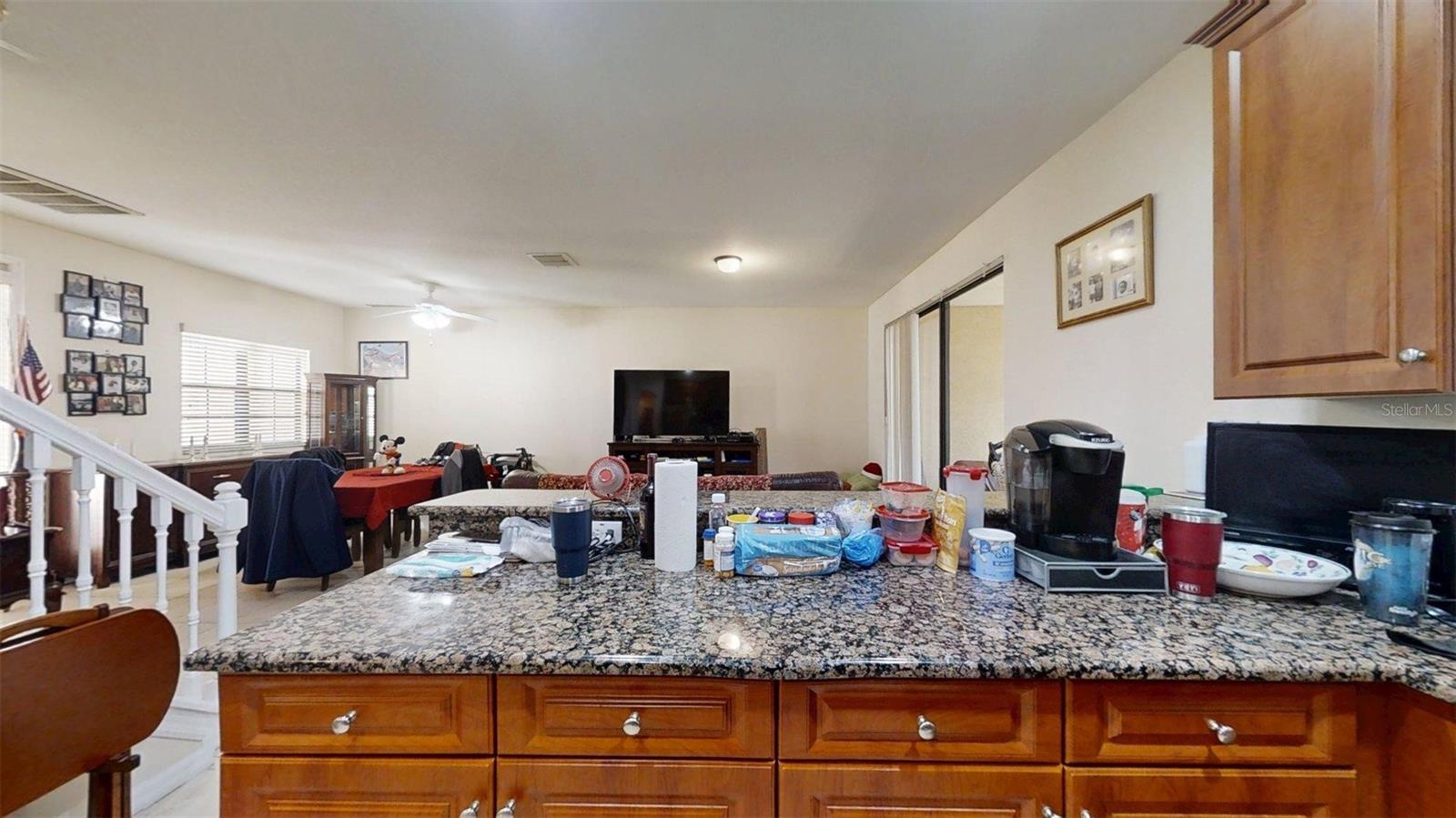 1370 Pacific Rd Property Photo 19