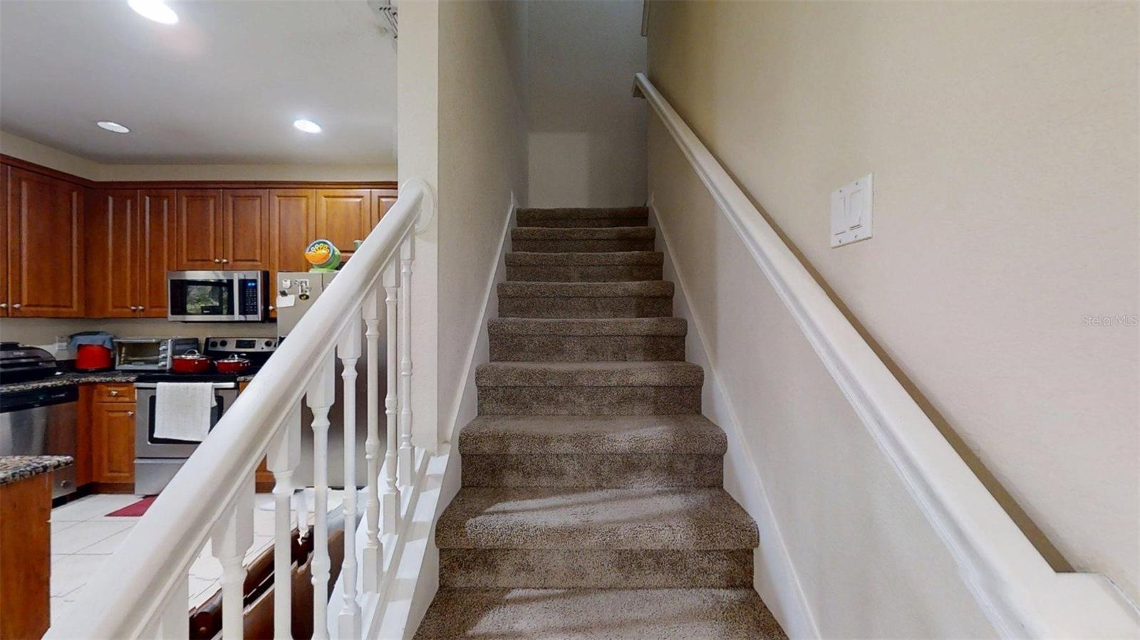 1370 Pacific Rd Property Photo 24
