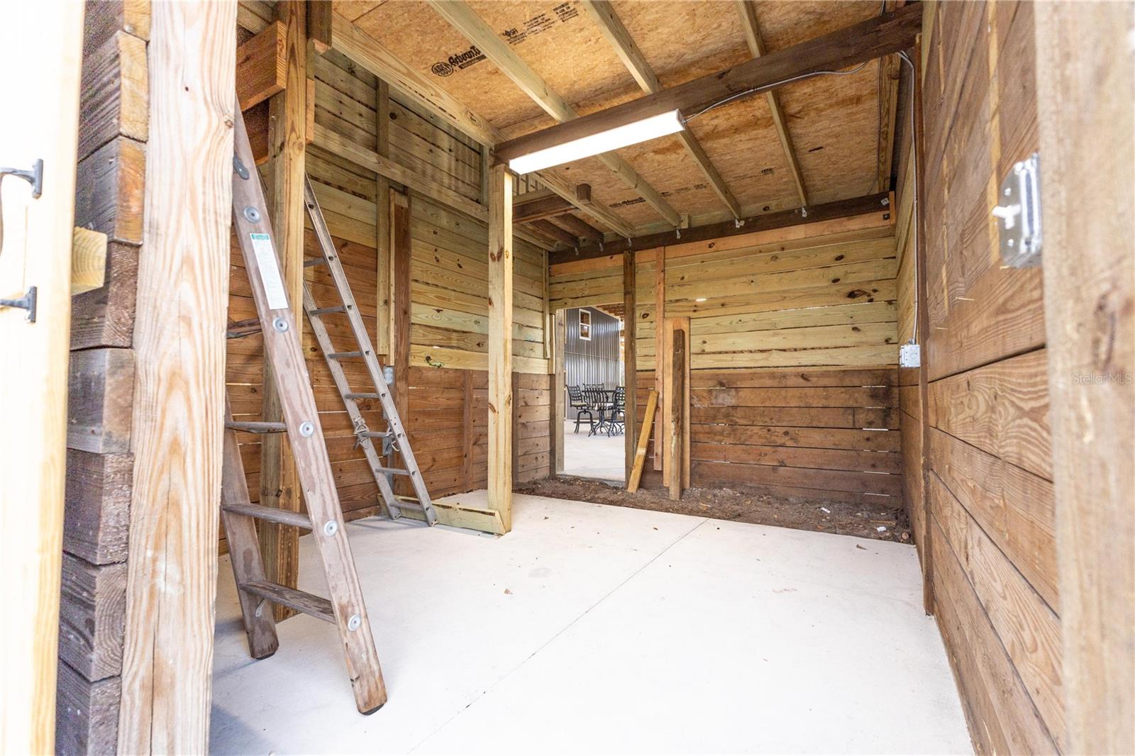 12523 Cr 721 Property Photo 45