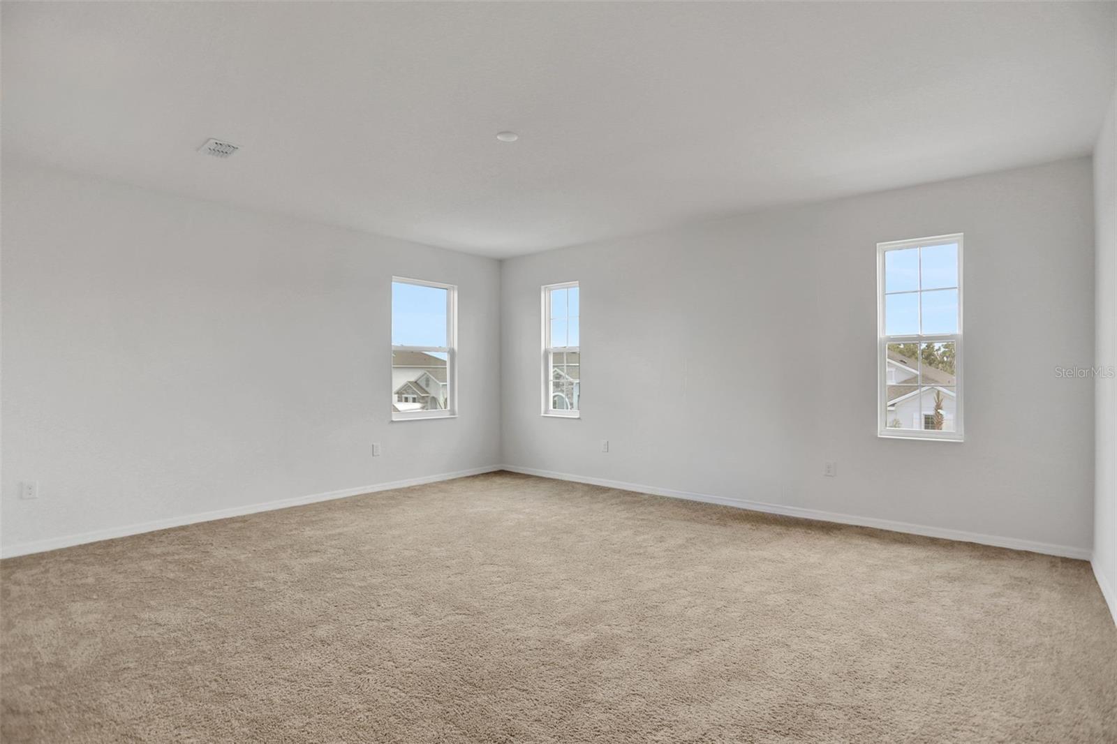 7414 Sea Manatee St Property Photo 3