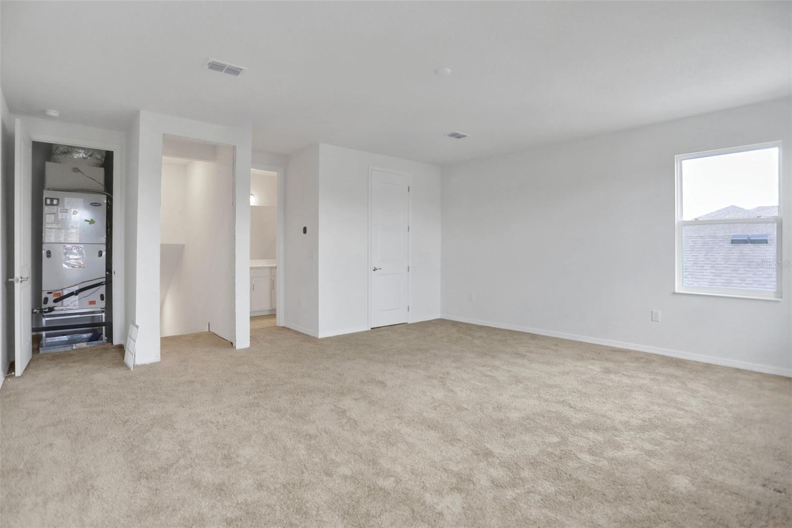 7414 Sea Manatee St Property Photo 4