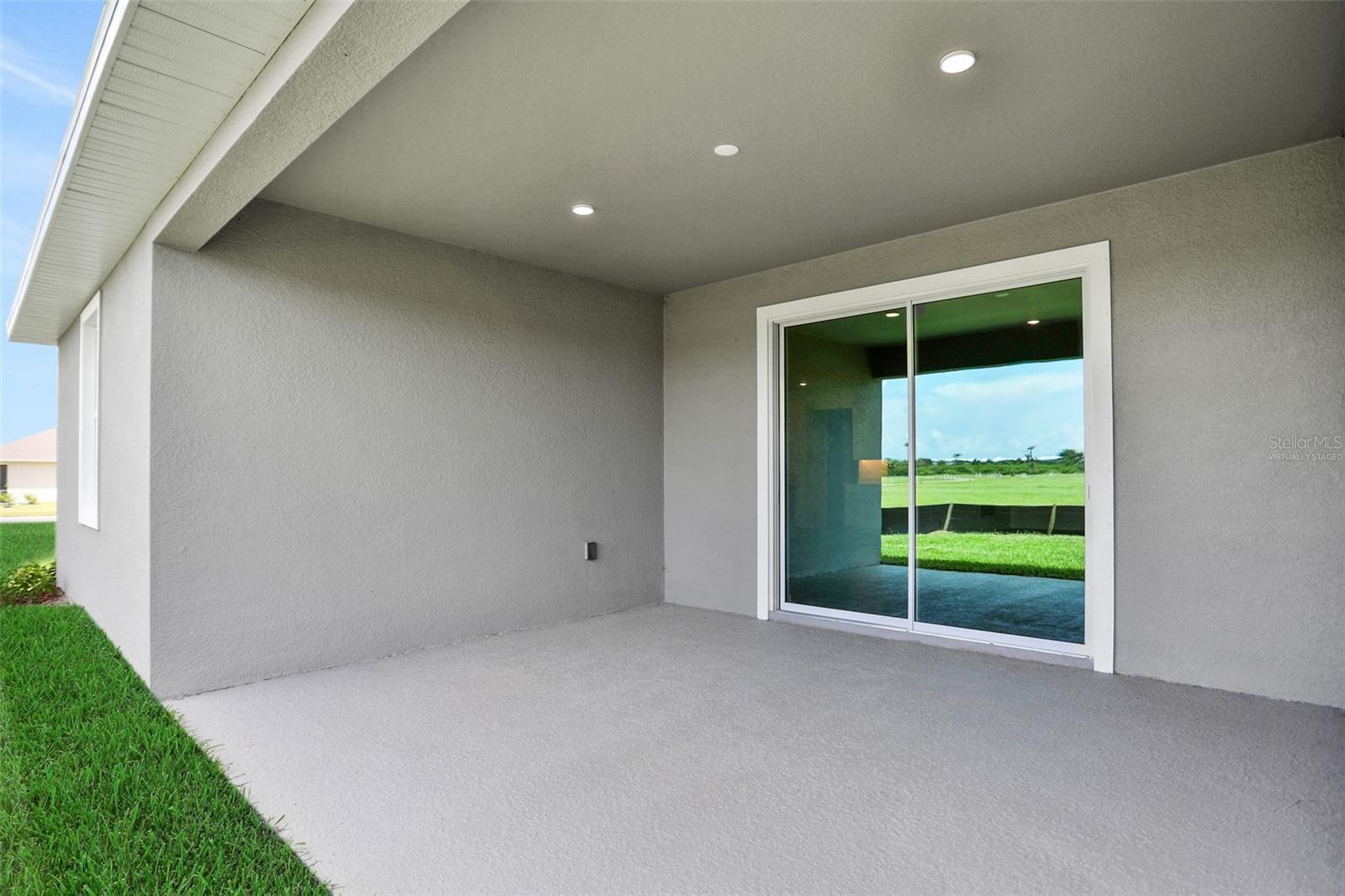 7418 Sea Manatee St Property Photo 7