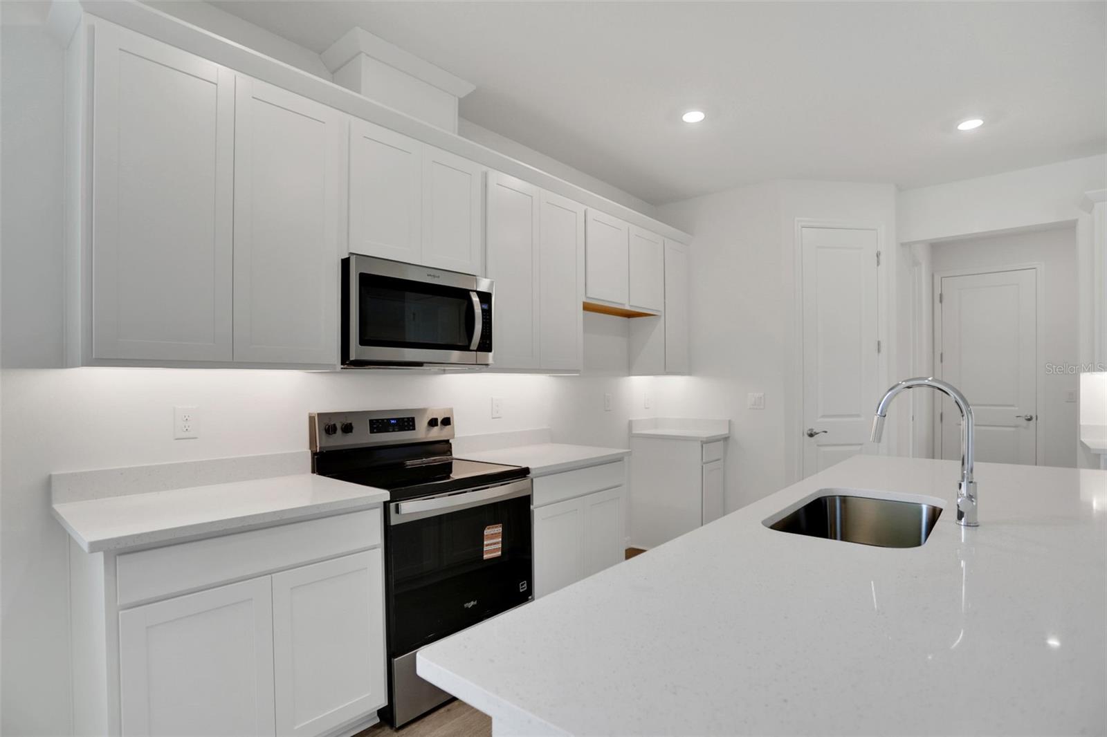 7418 Sea Manatee St Property Photo 29