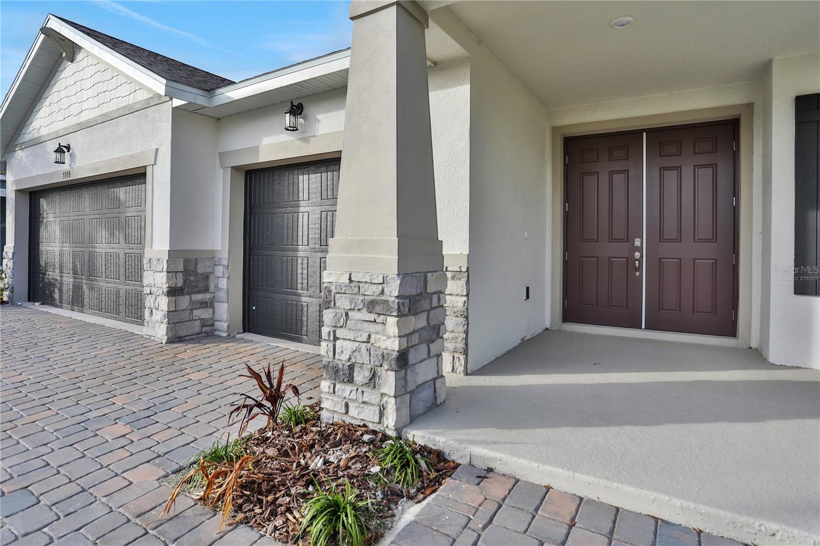 7413 Sea Manatee St Property Photo 4