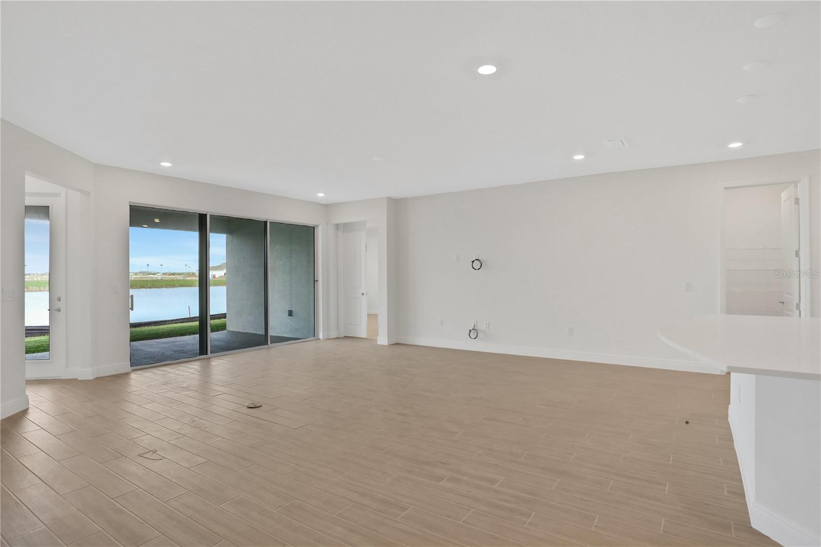 7413 Sea Manatee St Property Photo 14