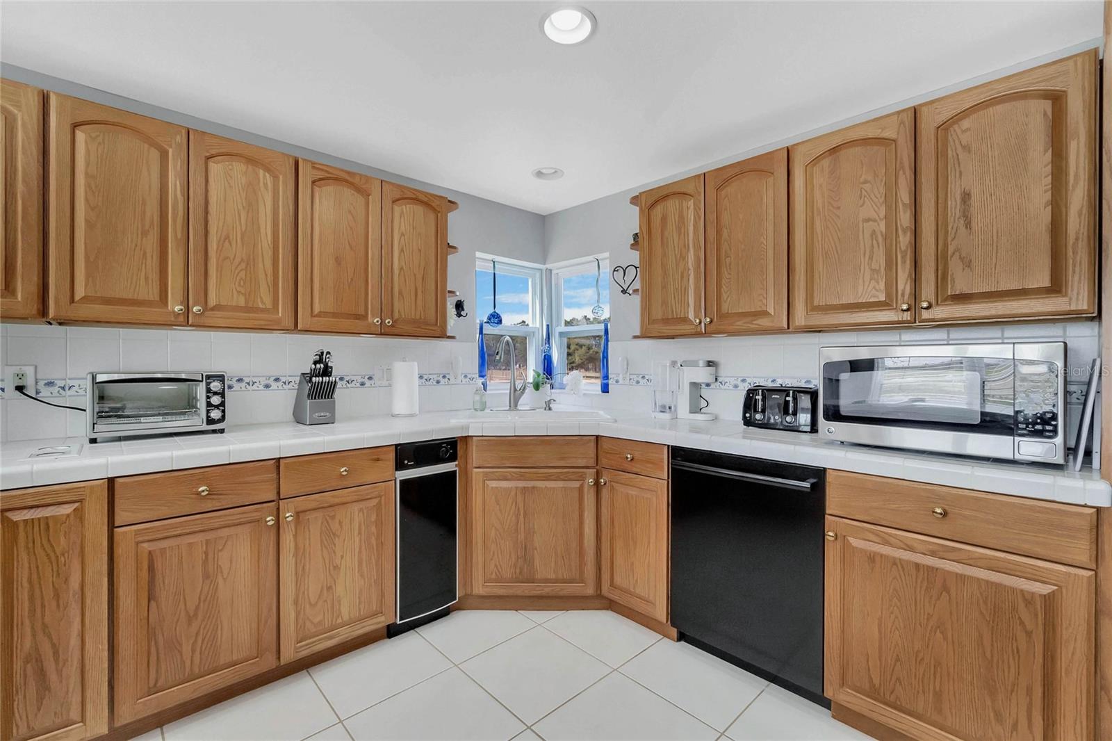 16131 Johns Lake Rd Property Photo 7