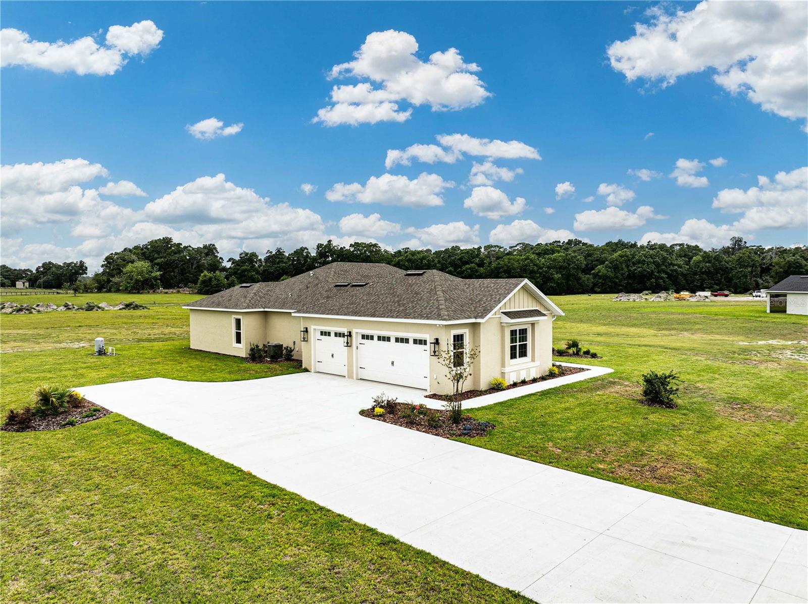 1439 Cr 212 Property Photo 4