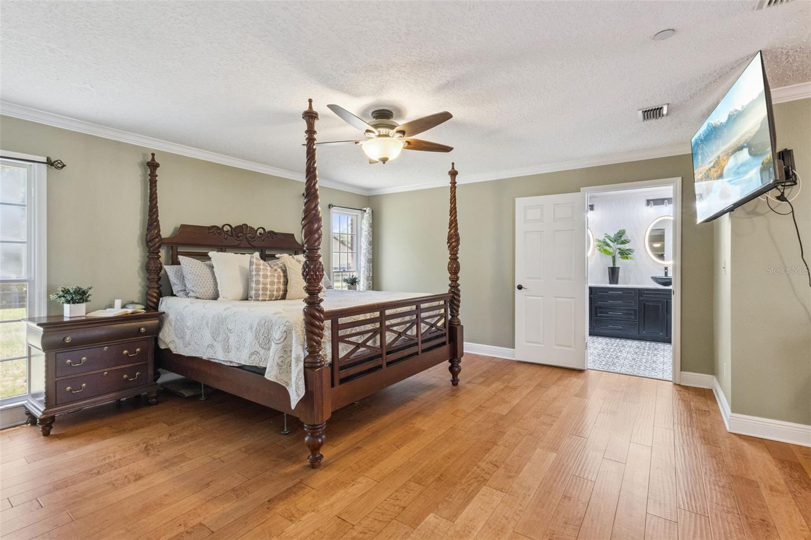 14951 Thoroughbred Ln Property Photo 30