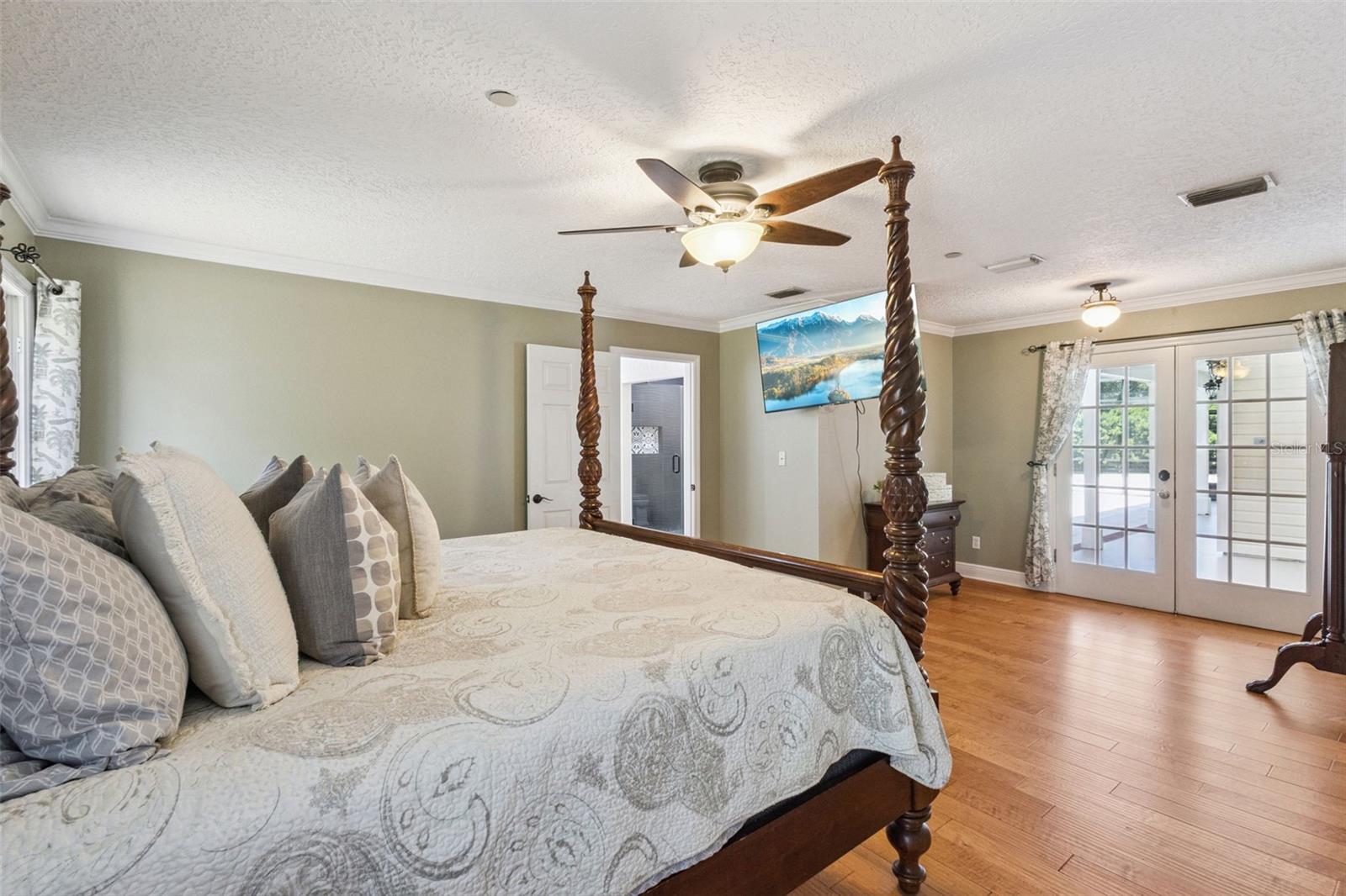 14951 Thoroughbred Ln Property Photo 31