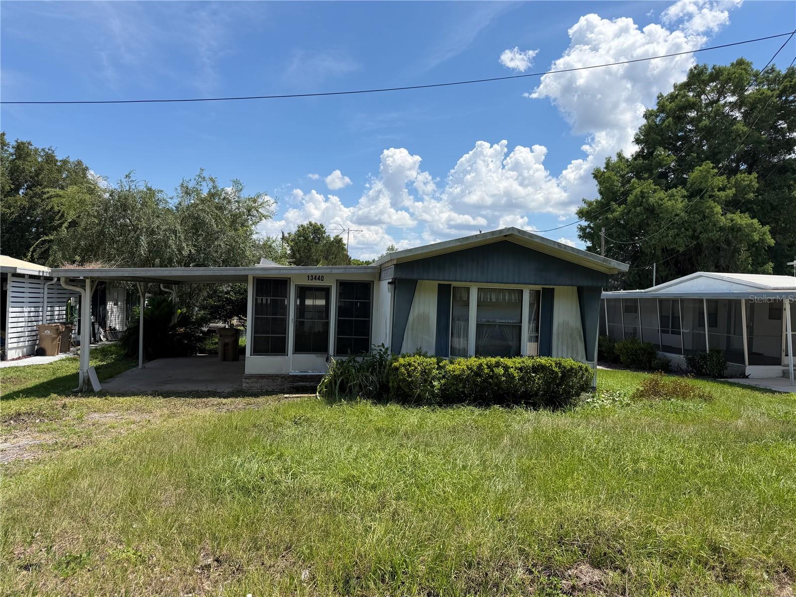 13440 Palm Dr #7 Property Photo 2
