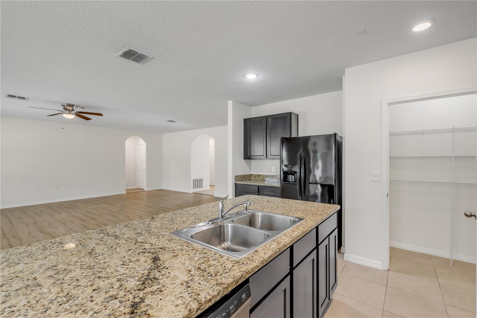 48 Hickory Crse Property Photo 19