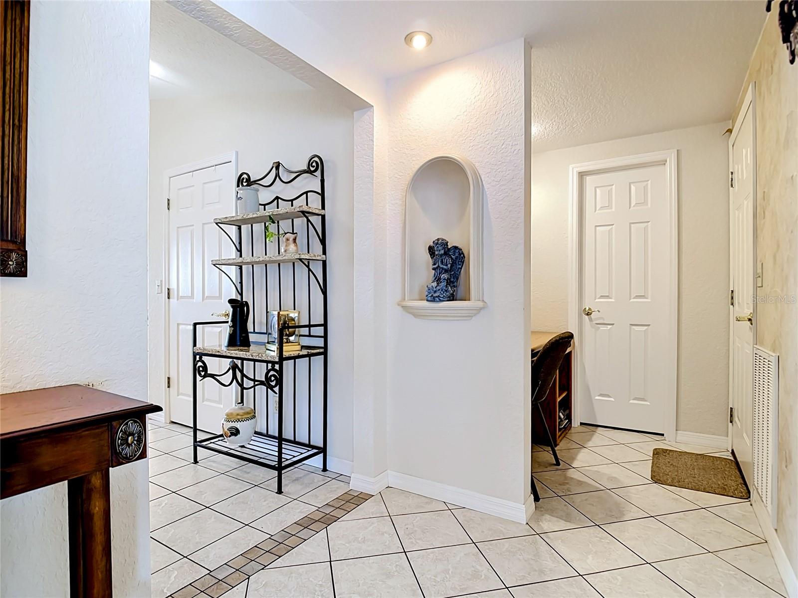4703 Cassandra Ln Property Photo 22