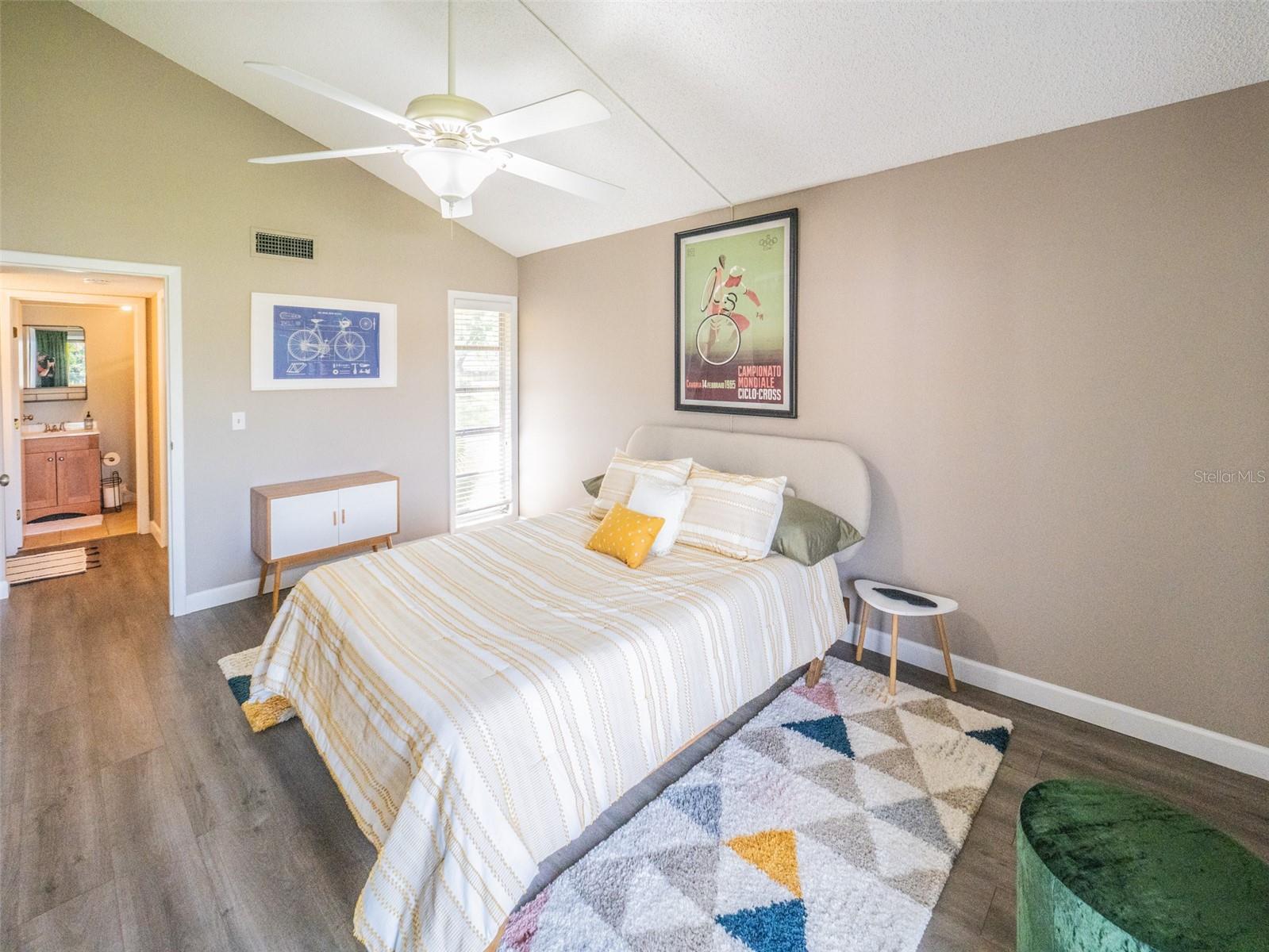 1051 S Highland St #7e Property Photo 13