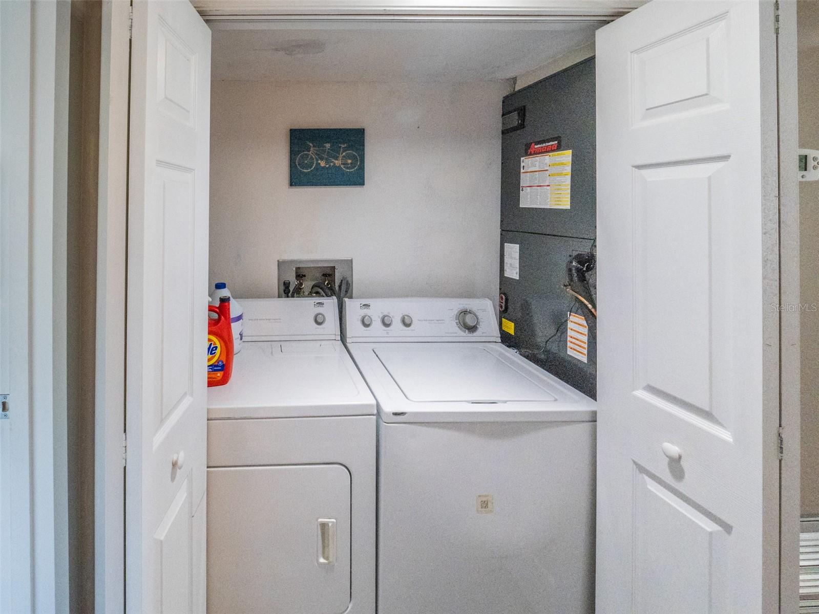 1051 S Highland St #7e Property Photo 23