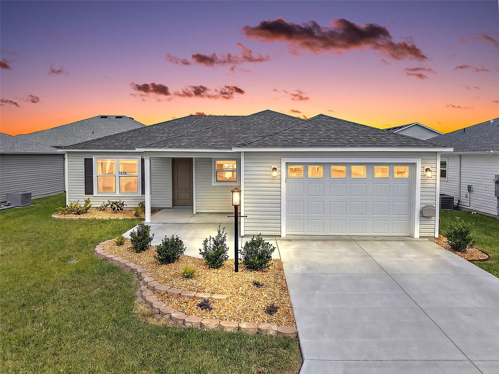 7478 SAVANNA DR Property Photo 1