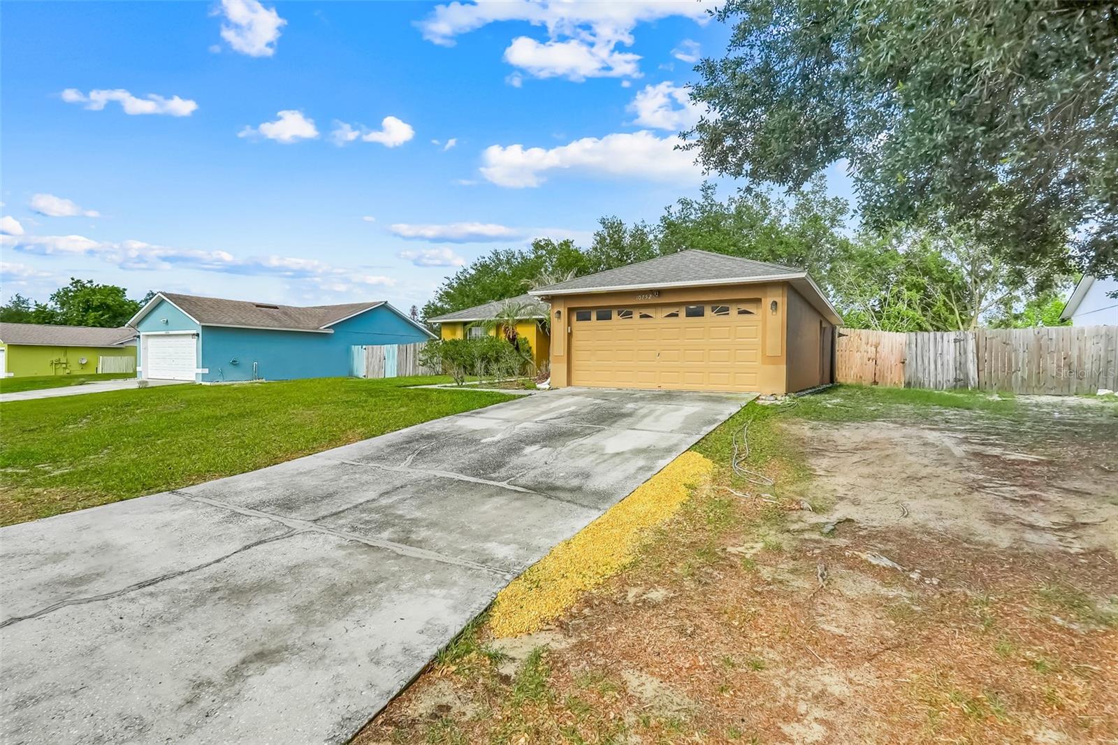10752 Crescendo Loop Property Photo 2
