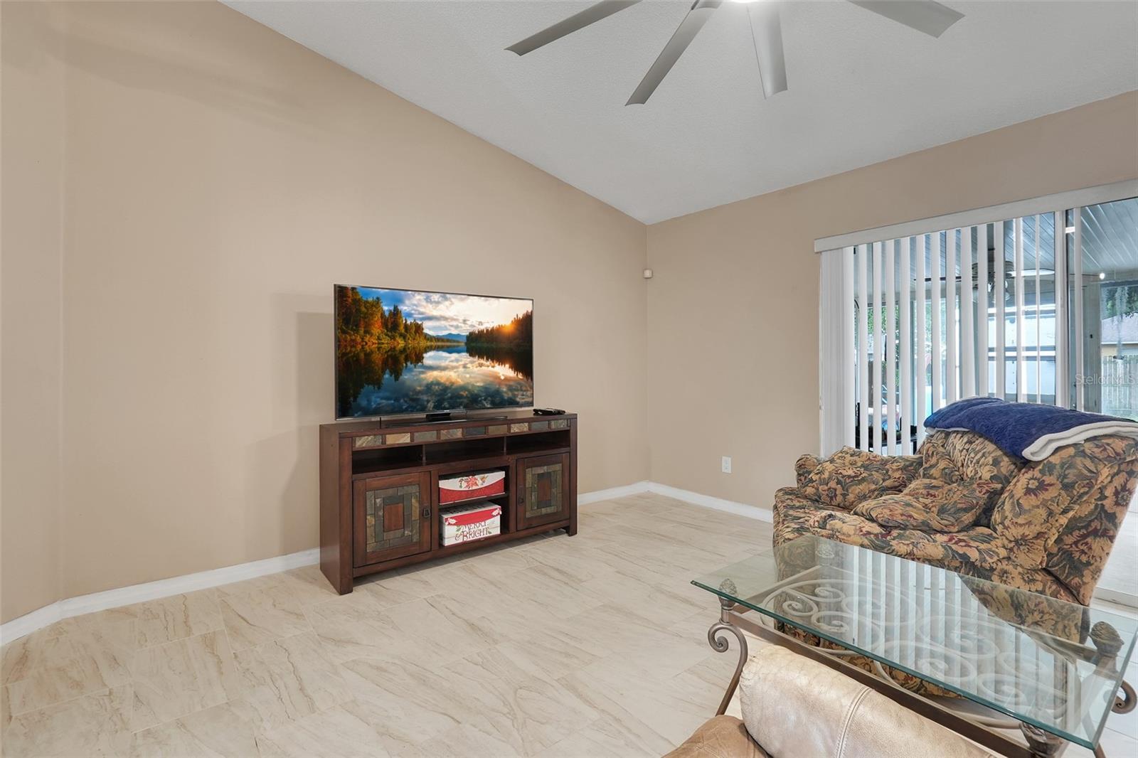 10752 Crescendo Loop Property Photo 11