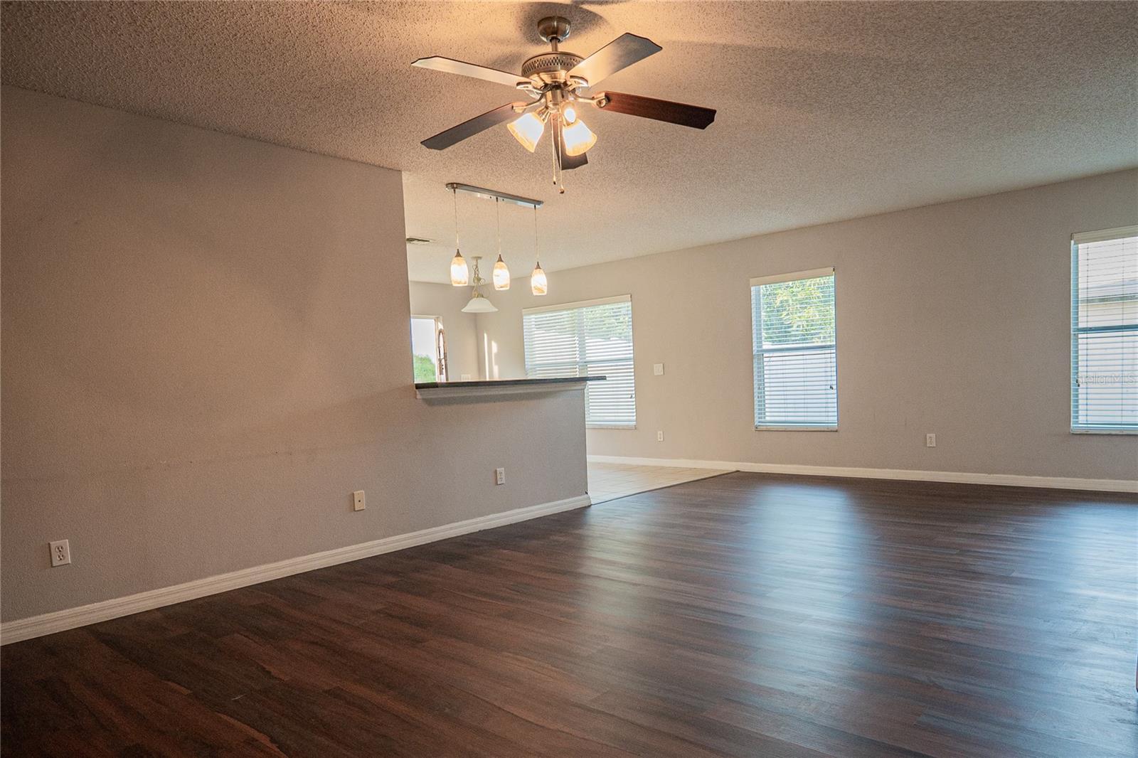 1836 Ridge Valley St Property Photo 25