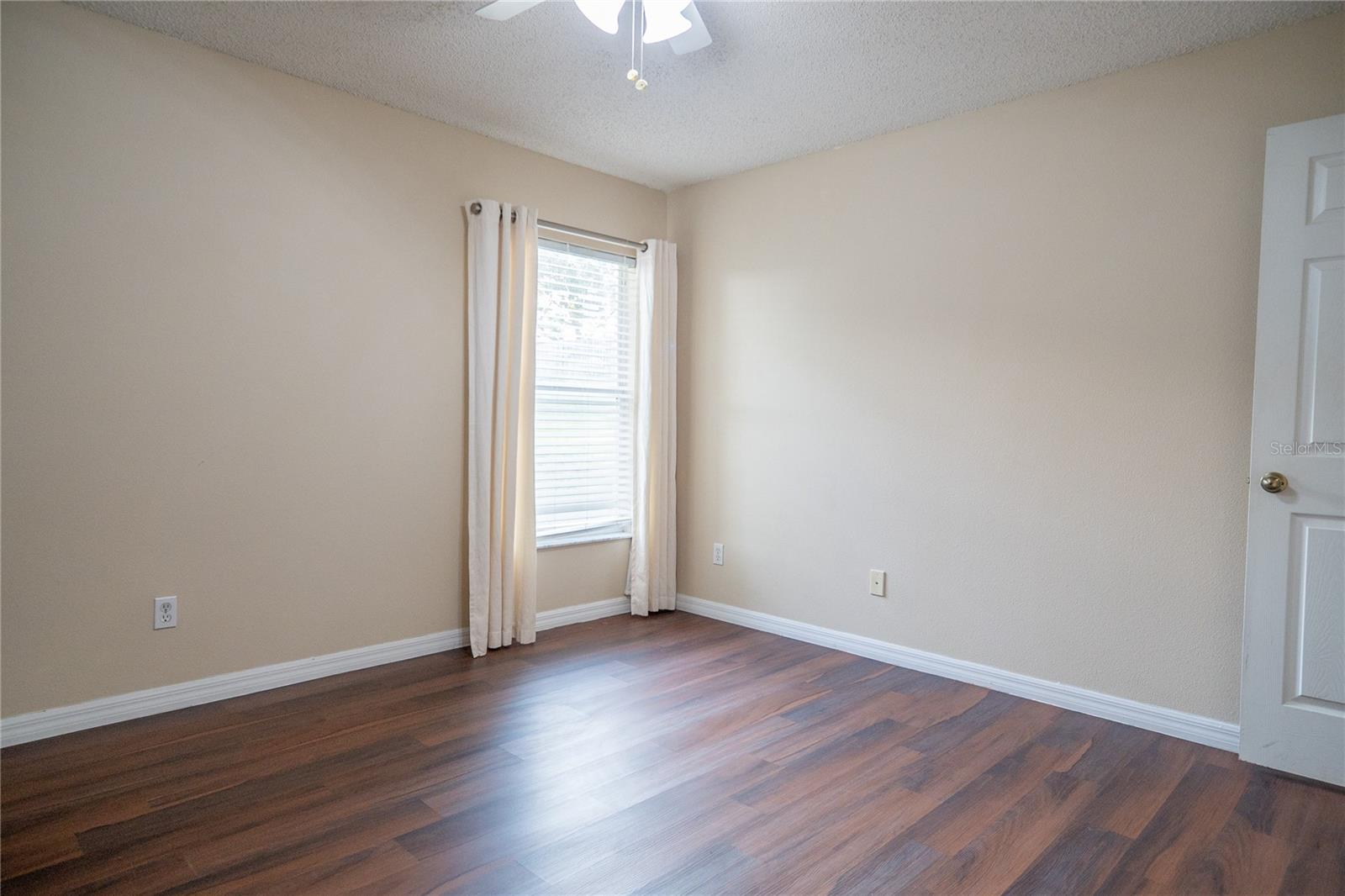 1836 Ridge Valley St Property Photo 32