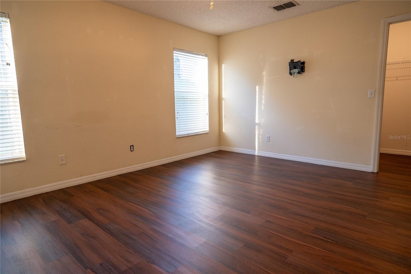 1836 Ridge Valley St Property Photo 43