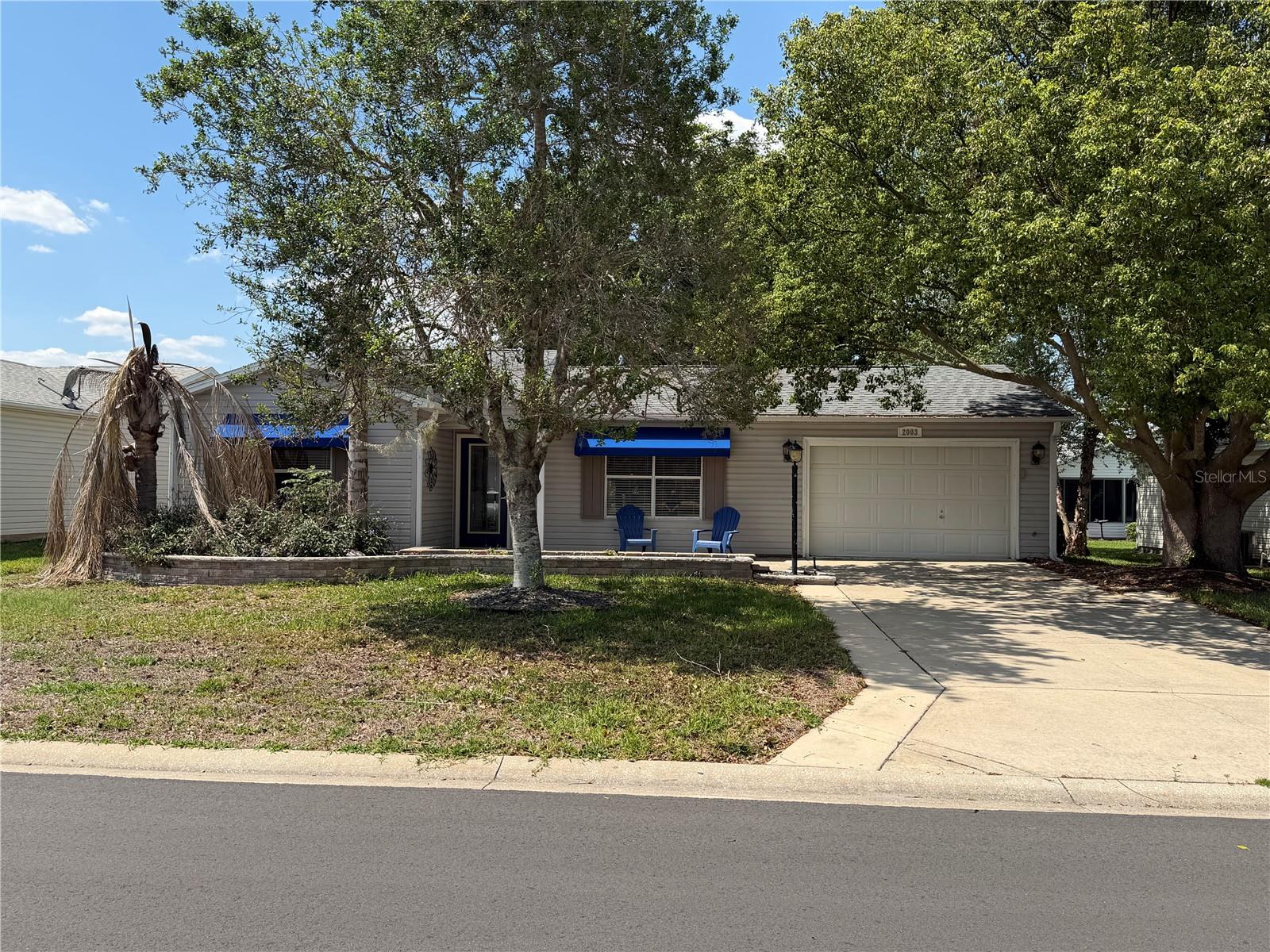 2003 CORDERO CT