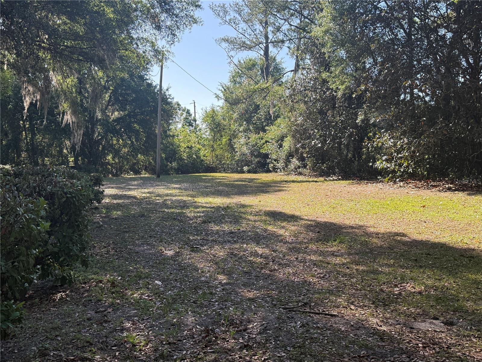 9845 Nw 160th St Property Photo 4